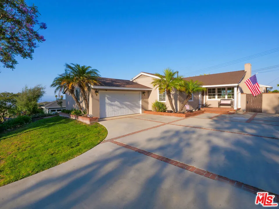 26228 Birchfield Avenue, Rancho Palos Verdes, California 90275 home-pic-2